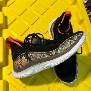 Stephen Curry Snake Skin 🏀
